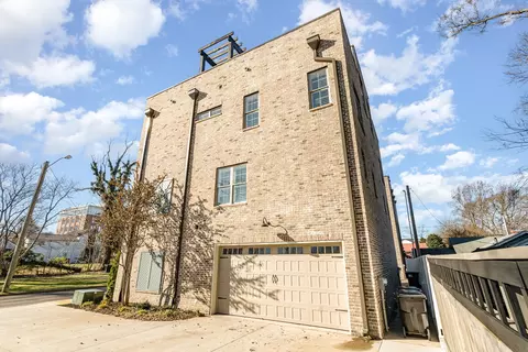 Exterior - 105 E Olive St, Murfreesboro, TN 37130 photo 3 of 5