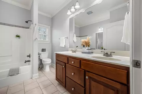 Bath - 3315 Blackman Rd, Murfreesboro, TN 37129 photo 3 of 5