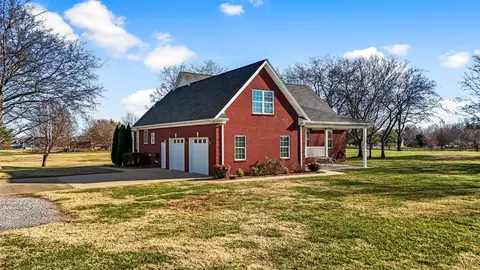 Exterior - 3315 Blackman Rd, Murfreesboro, TN 37129 photo 11 of 18