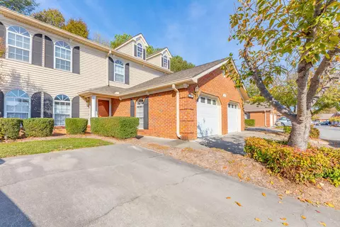 1699 Pin Oak Dr UNIT 137, Dalton, GA 30721