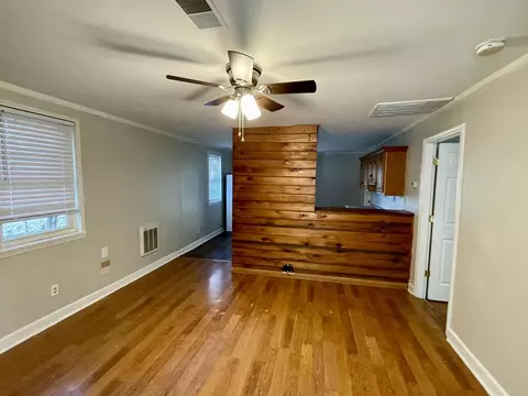 1611 E 50th St, Chattanooga, TN 37407