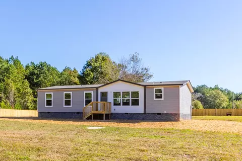 521 NW Midway Rd, Resaca, GA 30735