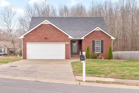 409 Chestnut Grove Way, Clarksville, TN 37042