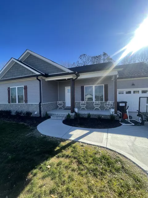 106 Commanche Dr, Hohenwald, TN 38462