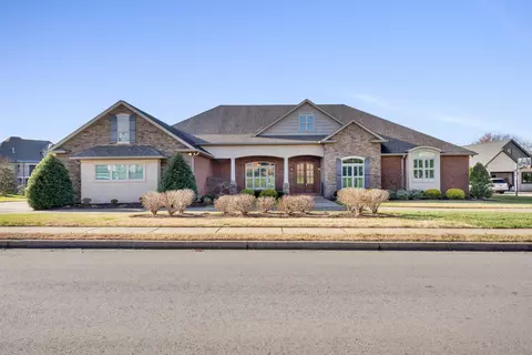 254 Gray Hawk Trl, Clarksville, TN 37043