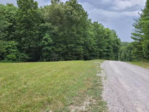 5 Long Branch Rd # A, Spencer, TN 38585
