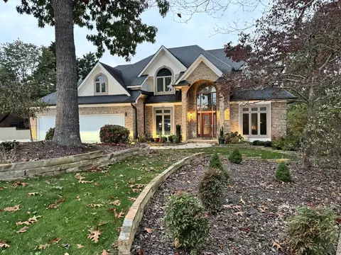 808 Sunset Mountain Dr, Chattanooga, TN 37421