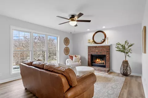 2656 Elkmont Dr, Clarksville, TN 37040