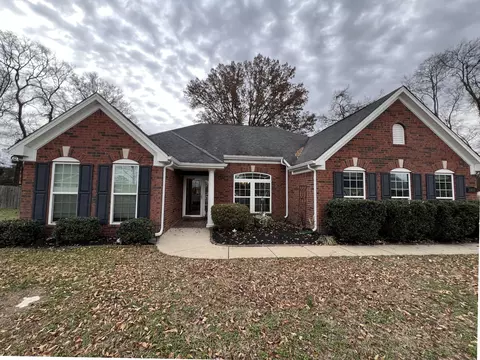 Exterior - 3213 Eaglecliff Ct, Murfreesboro, TN 37128 photo 3 of 6
