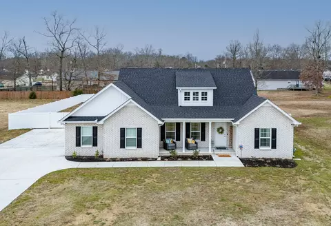158 Hamilton Ct, Manchester, TN 37355