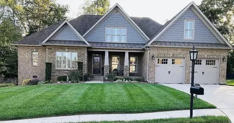 3717 Windbridge Dr, Apison, TN 37302