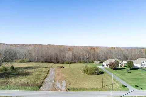 1198 Pow Camp Rd, Crossville, TN 38572