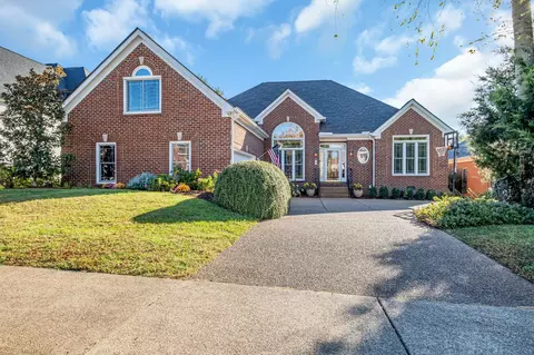 Exterior - 256 Noah Dr, Franklin, TN 37064 photo 2 of 10