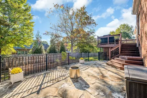 Exterior - 256 Noah Dr, Franklin, TN 37064 photo 9 of 10