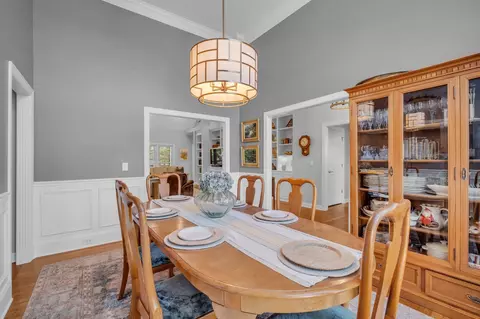 Dining - 256 Noah Dr, Franklin, TN 37064 photo 2 of 3