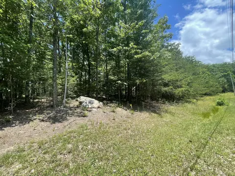 279 Gray Creek Rd, Graysville, TN 37338