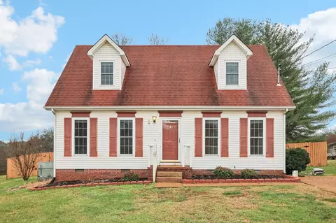 104 Saint Margarett Cir, Columbia, TN 38401