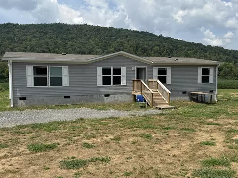 1300 Ellis Rd, South Pittsburg, TN 37380