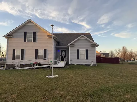1399 Scrub Oak Dr, Clarksville, TN 37042