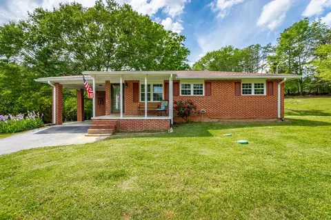 5948 Chamberlain Rd, La Fayette, GA 30728