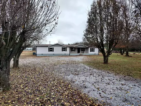 442 Sims Spring Rd, Shelbyville, TN 37160