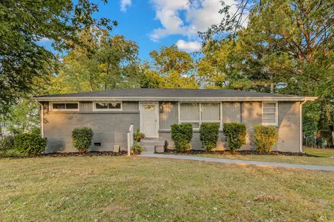 112 Cranwill Dr, Hendersonville, TN 37075