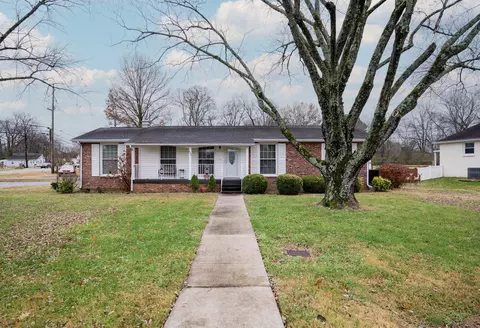 422 Ross Dr, Smyrna, TN 37167