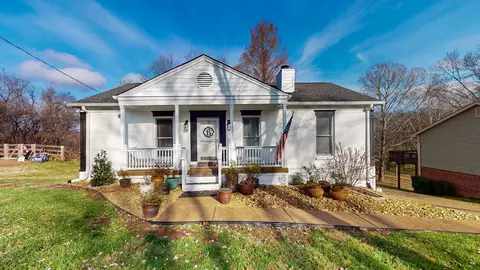 1220 Brenner Dr, Nashville, TN 37221