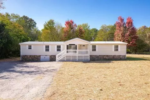 763 Mission Ridge Rd, Rossville, GA 30741