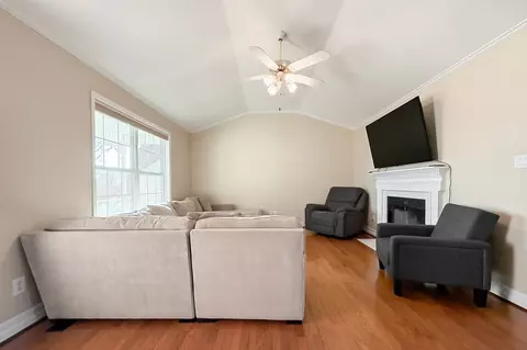 2301 March Dr, Spring Hill, TN 37174 photo 3