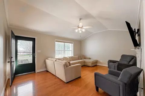 2301 March Dr, Spring Hill, TN 37174 photo 4