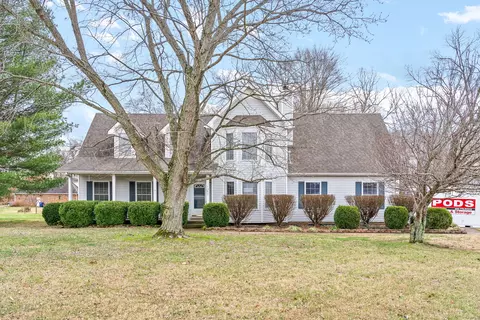 1357 W Rhett Butler Rd, Clarksville, TN 37042