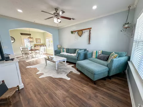 608 Creekbend Ln, Murfreesboro, TN 37129