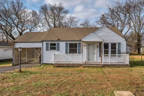 307 Spence Cir, Nashville, TN 37210