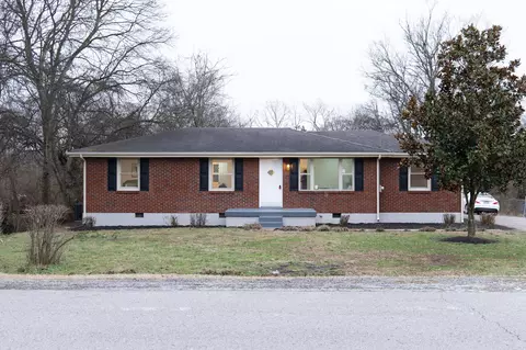 3221 Dove Pl, Nashville, TN 37218