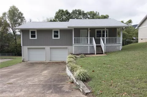 3445 Cagle Rd, Chattanooga, TN 37419