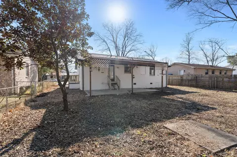 Exterior - 1323 Eagle St, Murfreesboro, TN 37130 photo 10 of 11