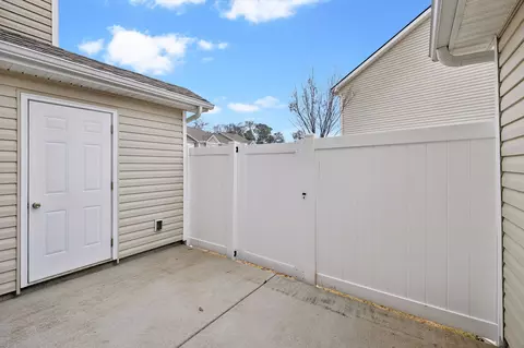 Exterior - 2354 Date Dr, Murfreesboro, TN 37130 photo 6 of 6