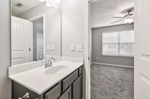 Entry Way - 2354 Date Dr, Murfreesboro, TN 37130 photo 4 of 4