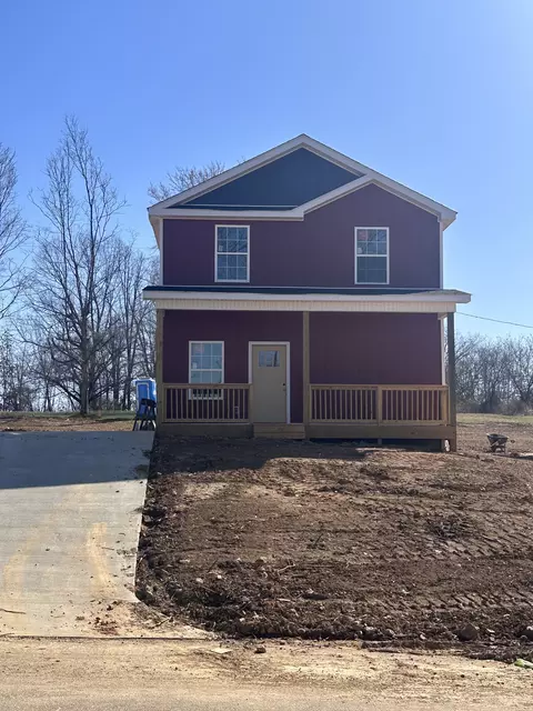 140 Line St, Cadiz, KY 42211
