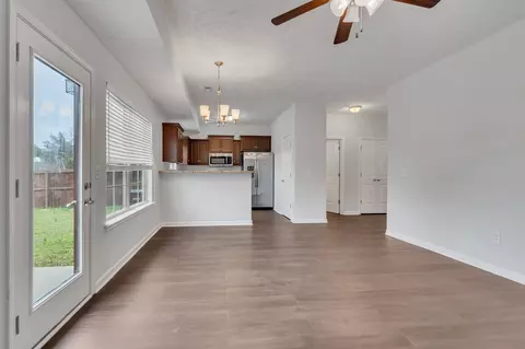 Living - 1653 Warmingfield Dr, Murfreesboro, TN 37127 photo 4 of 4
