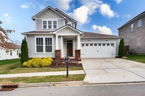 3416 Milford Dr, Thompsons Station, TN 37179