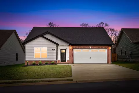 250 Ardell Dr, Clarksville, TN 37040