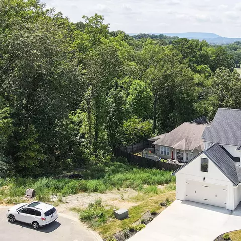 1203 Dutchess Ct, Chattanooga, TN 37421