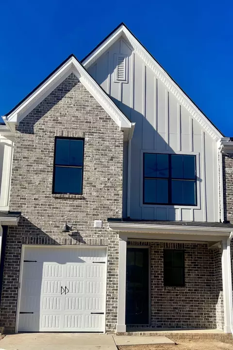 3508 Burgate Trl, Thompsons Station, TN 37179