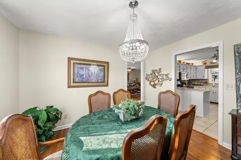 Dining - 8190 Greenbriar Rd, Talbott, TN 37877 photo 2 of 2