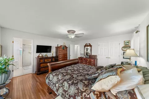 Bedroom - 8190 Greenbriar Rd, Talbott, TN 37877 photo 2 of 4