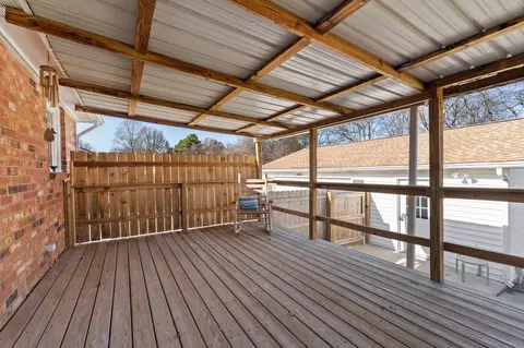 Exterior - 7123 Stroop Ln, Murfreesboro, TN 37129 photo 6 of 8