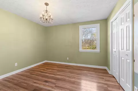 Bedroom - 7123 Stroop Ln, Murfreesboro, TN 37129 photo 5 of 5