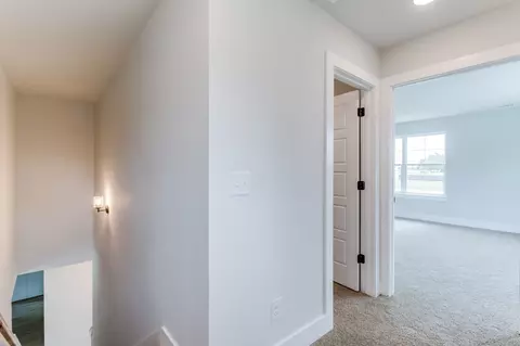 Entry Way - 1078 Old Well Rd, Morrison, TN 37357 photo 3 of 4